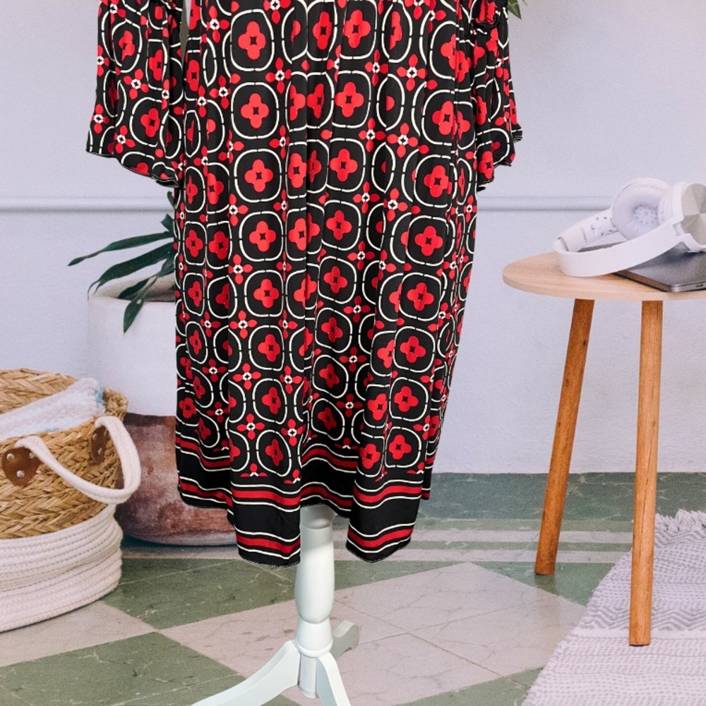 Max Edition Geometric Dress - Picture 3 of 4
